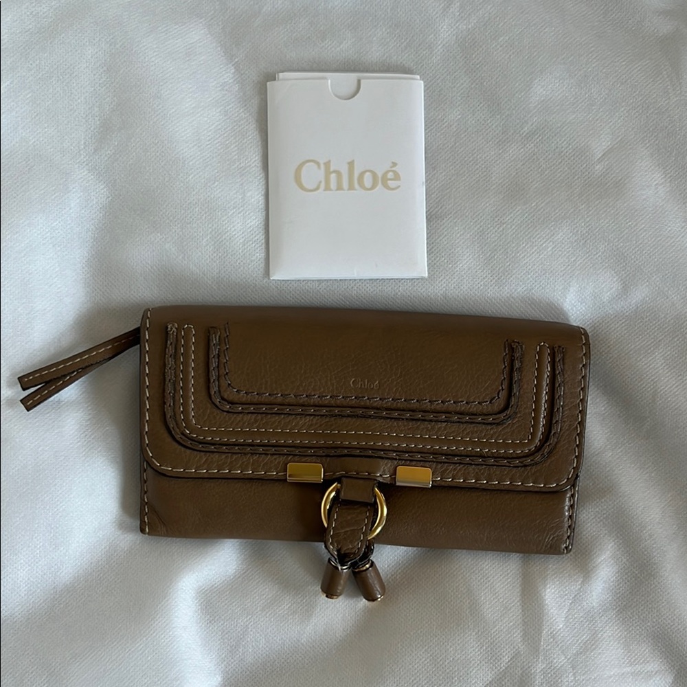 Chloé Brown Leather Wallet